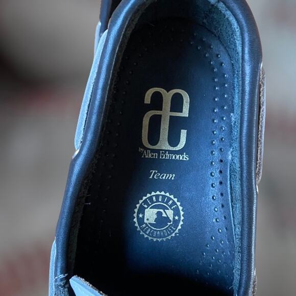AE by Allen Edmonds MLB Team New York Yankees Boat Shoes Men's Sz 9 - Picture 9 of 10